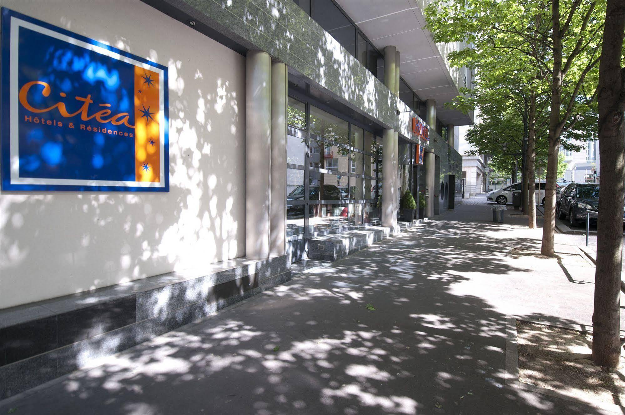 拉德芳斯爱达格公寓式酒店 - 莱昂纳尔达芬奇 库尔布瓦 外观 照片